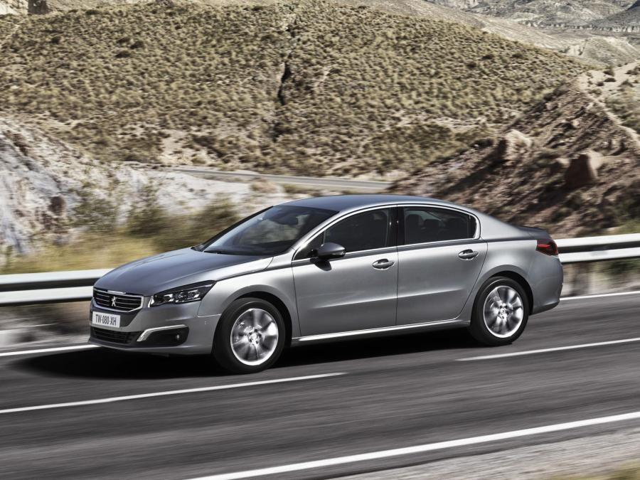  Peugeot 508 2014 года  (фото 14 из 15)